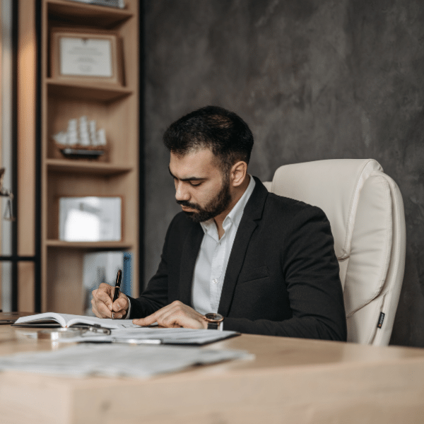 Trabajamos con abogados para investigaciones en Menorca